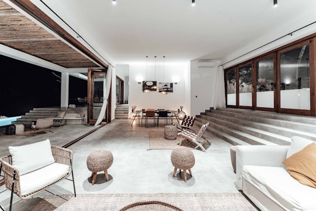 Comprar casa em Praia Grande para reforma ou construir a minha do zero: o que é melhor?